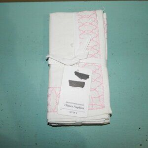 Williams Sonoma Embroidered Border Napkins Set of 4 Pink